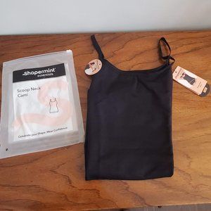 NWT Black Shapermint Essentials All Day Every Day Scoop Neck Cami